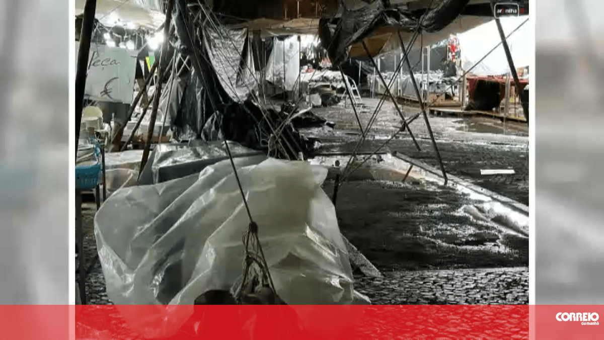 Chuva provoca grandes estragos numa feira em Vila Real de Santo António