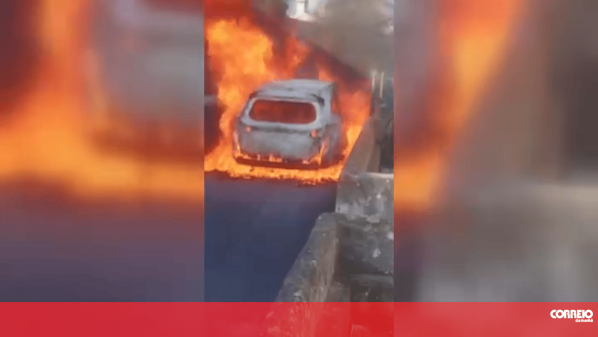 Judiciária investiga incêndio que destruiu carro em Coimbra