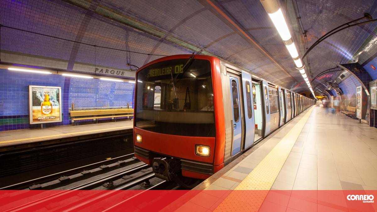 Linha Azul do Metropolitano de Lisboa interrompida devido a avaria na sinalização