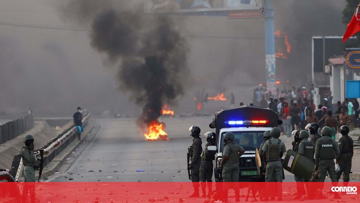 "Há intenção de limitar partilha de vídeos dos manifestantes": falta de acesso à Internet acabou com protestos em Maputo