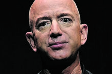 Jeff Bezos, de 60 anos, está agora em terceiro lugar