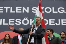 2024-10-05_23_07_52 2024-10-05T171141Z_1528488517_RC2HEAAG8W2N_RTRMADP_3_HUNGARY-PROTESTS.JPG