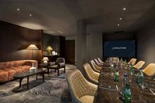 2024-10-14_18_34_48 RS19134_evolution-valbom-creative-room-sala-mesa-reunioes.jpg