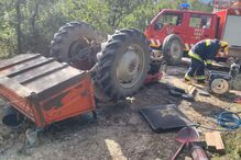 Mulher de 48 anos morre em despiste seguido de capotamento de trator em Celorico da Beira