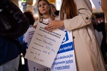 Manifestação exige ajudas para todos os docentes colocados longe de casa 