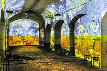 Na exposição ‘Living Van Gogh’, os visitantes podem ‘pintar’ as obras do icónico artista 