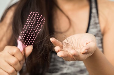 A queda de cabelo está a afetar a sua autoestima? O segredo para um cabelo forte e saudável!