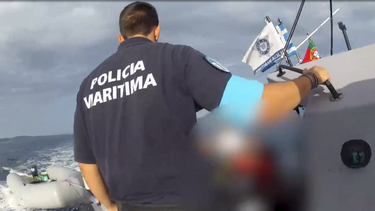 Polícia Marítima resgata migrantes