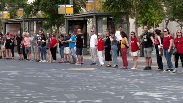 Cordão humano homenageia os 101 reféns israelitas que ainda estão nas mãos do Hamas