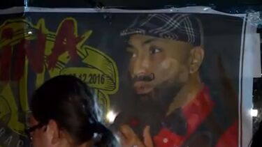 Amigos de Carlos Pina prestam hoje homenagem ao barbeiro. População unida quer justiça