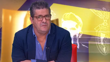 Fernando Mendes: "Daqui a pouco, até o Paulinho roupeiro vai para o Manchester City..." 