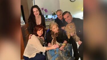 Betty Grafstein recebe amigos na clínica em Nova Iorque