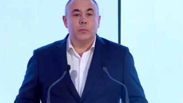 Carlos Rodrigues apresenta CM Rádio com homenagem: Primeira música a passar será de Marco Paulo