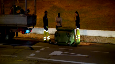 Dois contentores incendiados no Laranjeiro em Almada