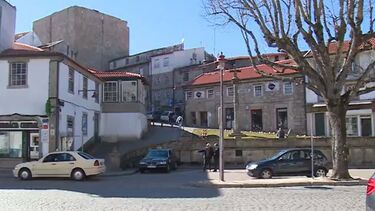 Rapariga dada como desaparecida resgatada pela PJ. Estava a viver com suposto namorado de 14 anos