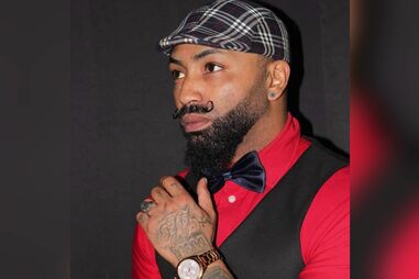 Barbeiro sobrevivente de triplo homicidio na Penha de França em audição emotiva