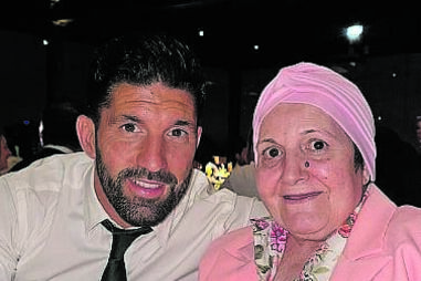 Bruno Aguiar numa foto com a mãe, Rosa Aguiar