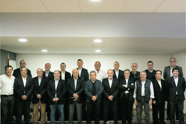 Presidente das associações no plenário