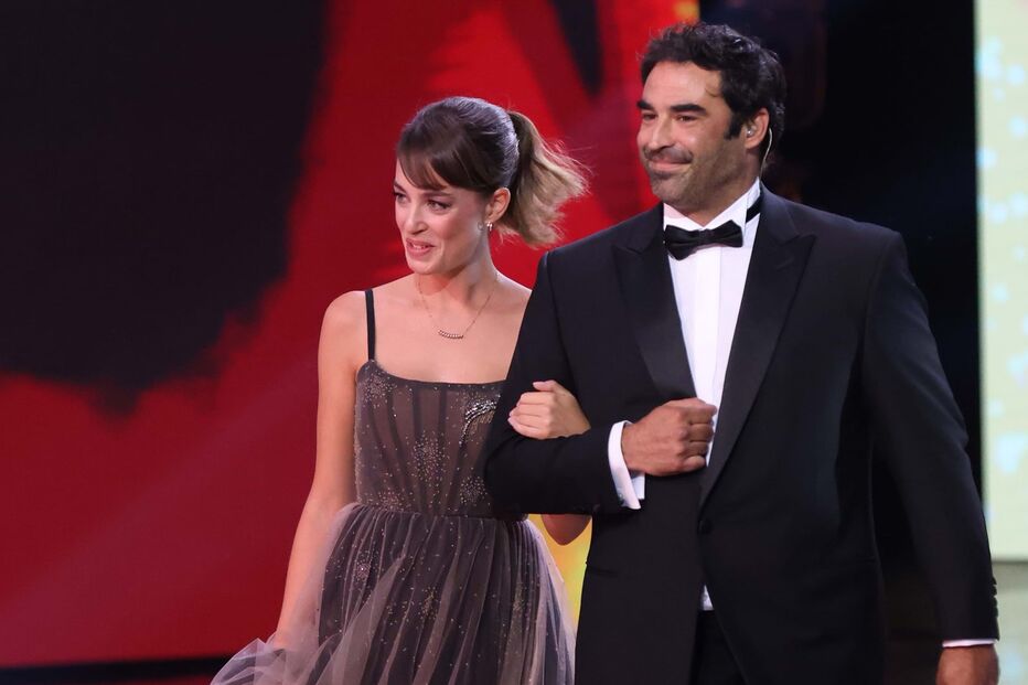 João Catarré nos Globos de Ouro com Victoria Guerra