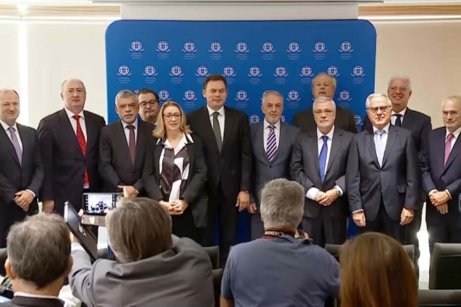 Salário mínimo chega a 1020 euros em 2028