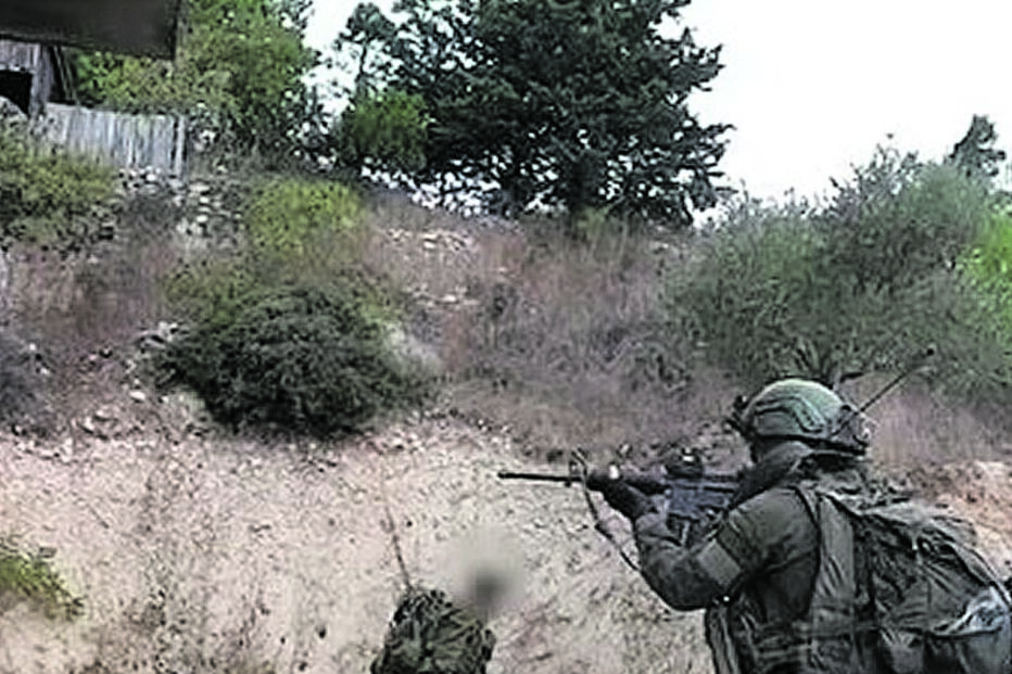 Militares israelitas em ação no Sul do Líbano 