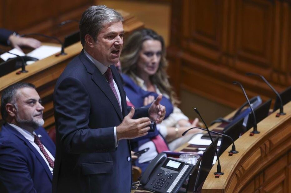 Paulo Nuncio no debate quinzenal
