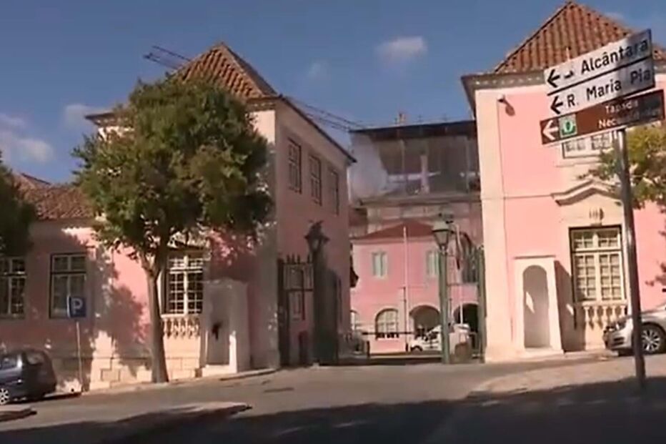 Funcionária do Ministério dos Negócios Estrangeiros investigada por assédio sexual a embaixador