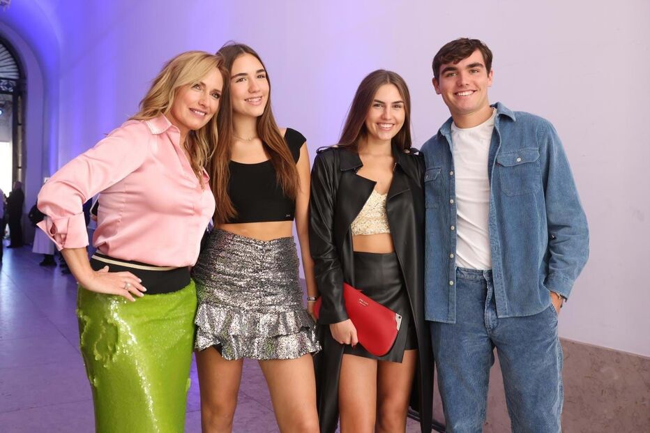 Fernanda Serrano com os filhos