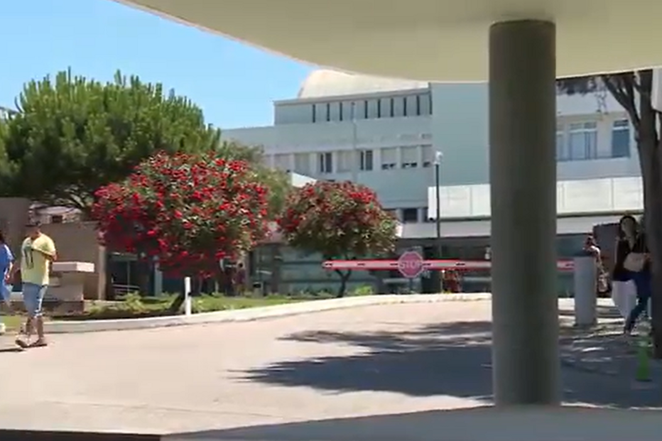 Estrela do ‘Love on Top’ tenta sufocar filho de 5 anos depois de o obrigar a ingerir gasolina e medicação