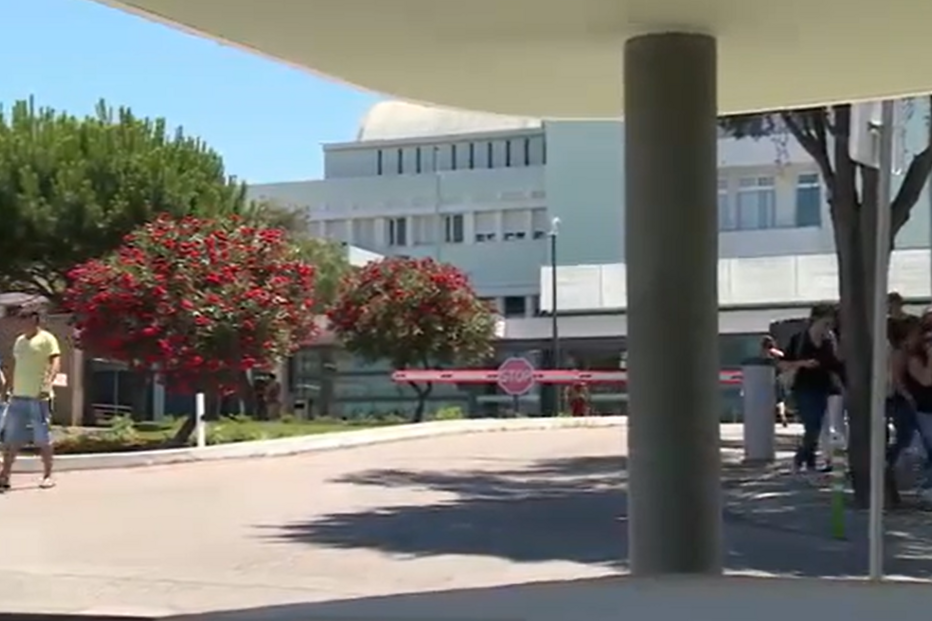 Juiz quer exames psiquiátricos a estrela do 'Love on Top' que tentou matar o filho