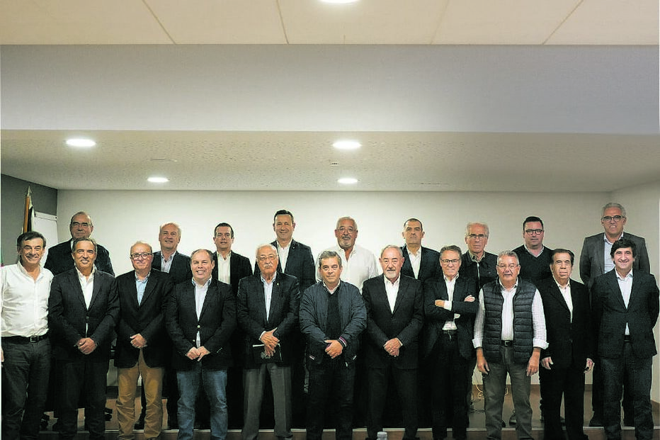 Presidente das associações no plenário