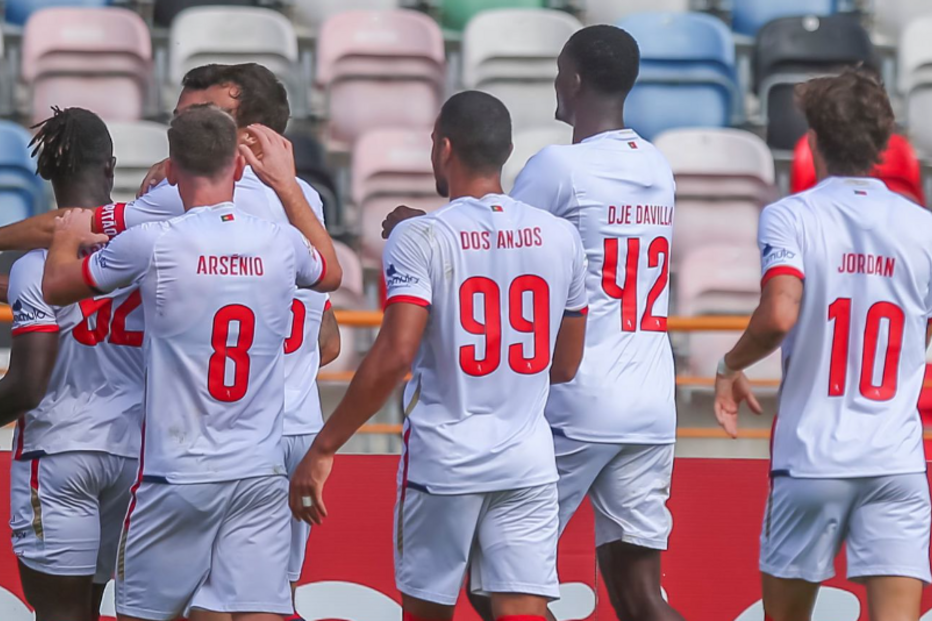 União Leiria venceu Nacional por 2-1