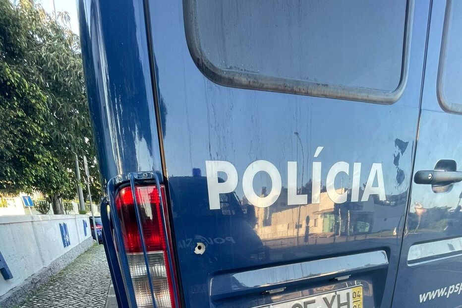 Equipa de Intervenção Rápida da PSP atacada a tiro na Cova da Moura 