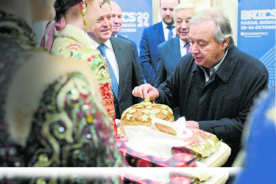 Guterres chegou esta quarta-feira a Kazan, na Rússia, para participar na Cimeira dos BRICS, e reúne-se hoje com Vladimir Putin 