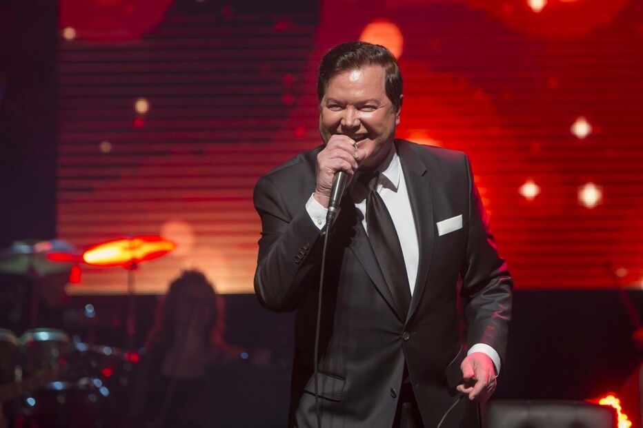 Marco Paulo durante celebração de 50 anos de carreira em 2016 