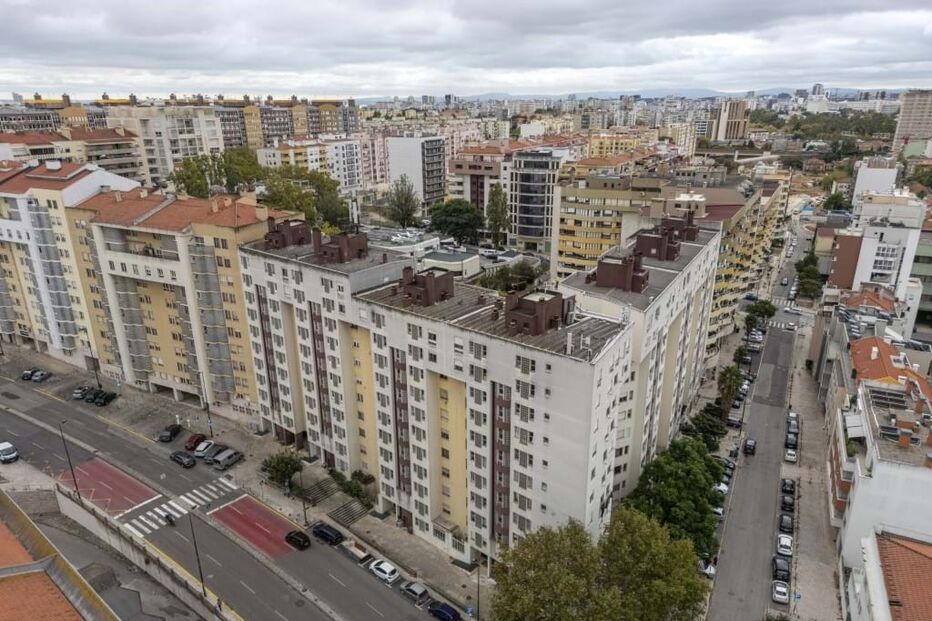 2024-10-24_09_54_23 empreitada_104_alto_do_lumiar (Medium).jpg
