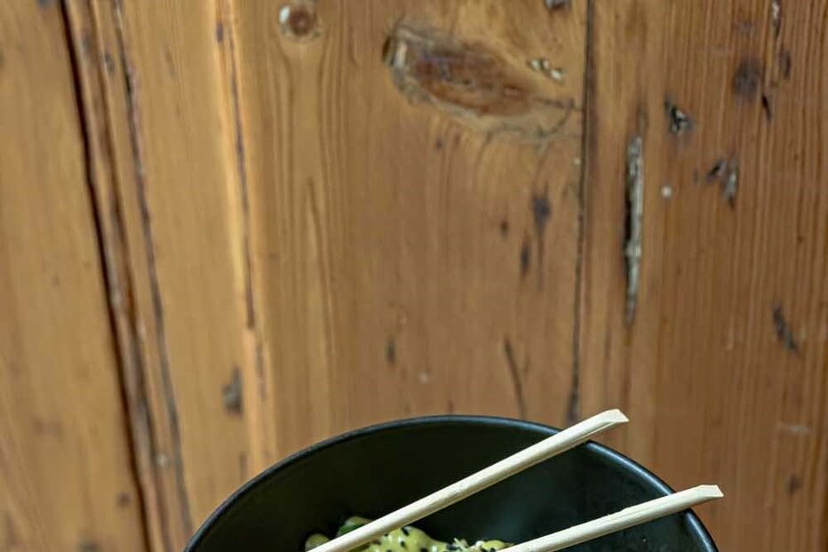 2024-10-25_13_01_20 202410 Poke Maui (4).jpg