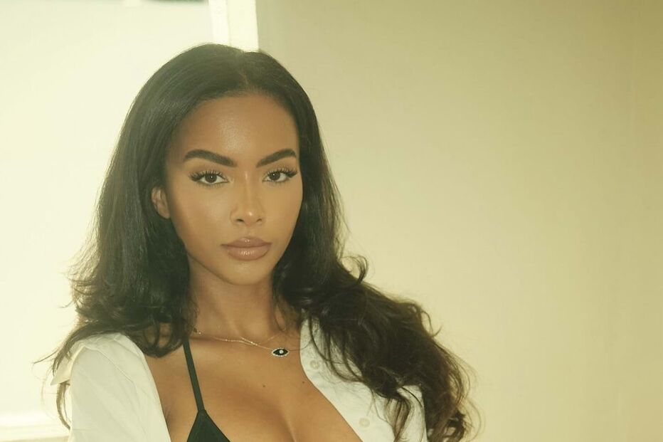 2024-10-25_15_03_28 sharlenahassani_1725997727_3454241755590418023_5760006.jpg