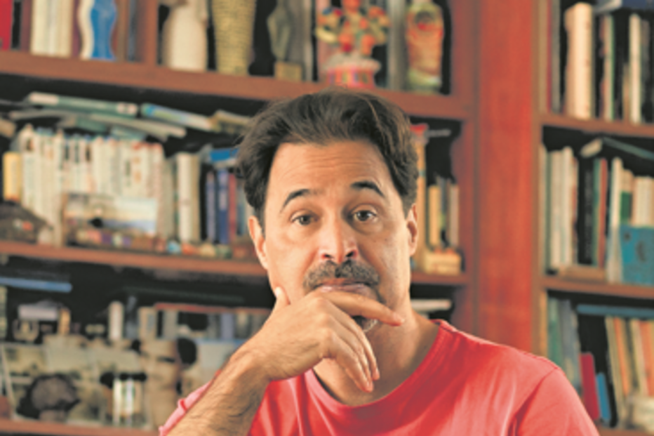 Escritor angolano José Eduardo Agualusa acaba de publicar ‘Mestre dos Batuques’ 