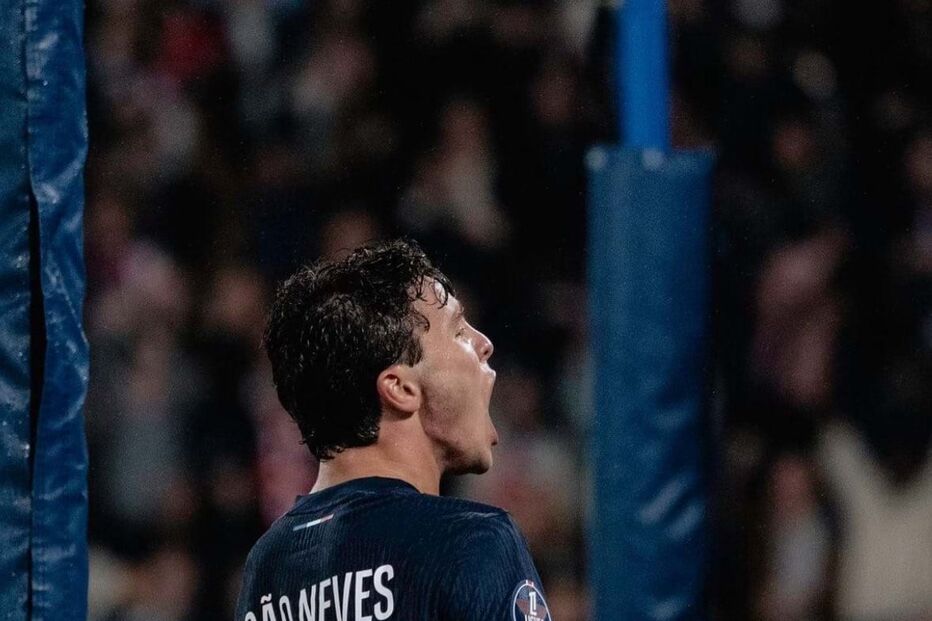 João Neves no Paris Saint-Germain 