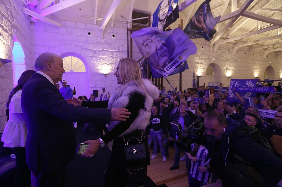 Cláudia Campo tem sido o grande apoio de Pinto da Costa