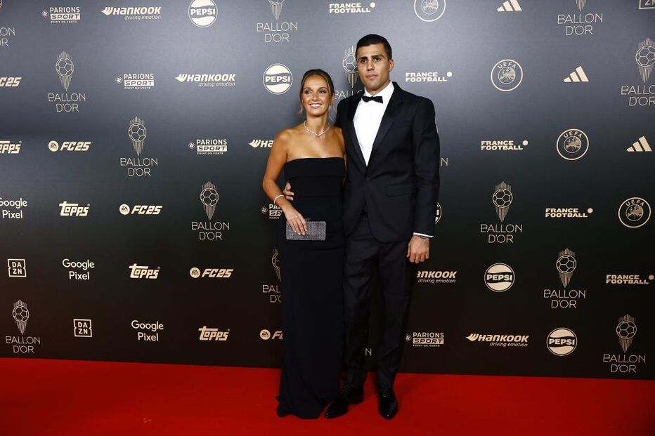 Rodri Hernández namora com Laura Cascante