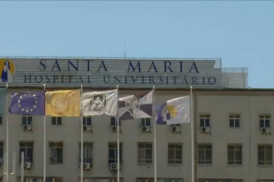 Motorista de autocarro incendiado durante tumultos fica com lesões para o resto da vida