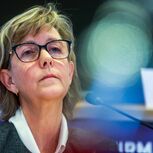 Maria Luís Albuquerque diz que os Estados devem criar contas de investimento simples 