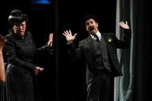 Manuel Marques com Sílvia Rizzo em 'Entraria nesta Porta'.JPG