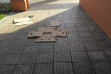 Lixo junto ao novo centro da AIMA em Lisboa