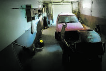 Garagem onde uma das vítimas foi posta a dormir