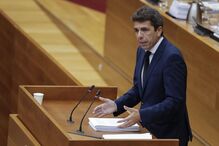 'Cometi erros e vou viver com eles o resto da minha vida': Presidente da região de Valência demite-se um ano após cheias