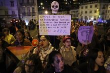 Marcha pelo fim da violência contra as mulheres, em Lisboa