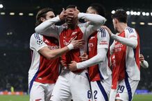 Gabriel Magalhães imita gesto de Gyokeres para celebrar golo do Arsenal contra o Sporting